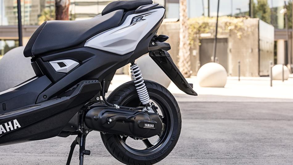 Yamaha Aerox R